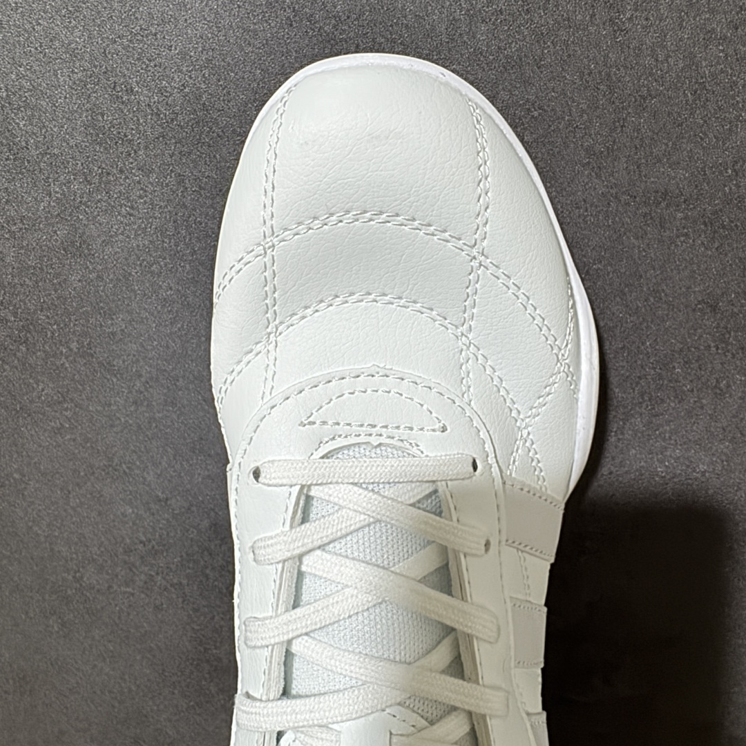 Adidas Adipista Trainers 防滑耐磨休闲鞋 货号 :HQ9161 尺码:36 36.5 37.5 Adidas Adipista Trainers 防滑耐磨休闲鞋 货号 :HQ9161 尺码:36 36.5 37.5