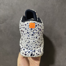 Nike Air Zoom GT Hustle3”Blueprint“ 时尚百搭 減震耐磨透气 低帮 篮球鞋 货号:FV Nike Air Zoom GT Hustle3”Blueprint“ 时尚百搭 減震耐磨透气 低帮 篮球鞋 货号:FV