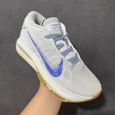 Nike Air Zoom GT Hustle3”Blueprint“ 时尚百搭 減震耐磨透气 低帮 篮球鞋 货号:HJ Nike Air Zoom GT Hustle3”Blueprint“ 时尚百搭 減震耐磨透气 低帮 篮球鞋 货号:HJ