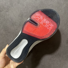 Nike Air Zoom GT Hustle3”Blueprint“ 时尚百搭 減震耐磨透气 低帮 篮球鞋 货号:FY Nike Air Zoom GT Hustle3”Blueprint“ 时尚百搭 減震耐磨透气 低帮 篮球鞋 货号:FY