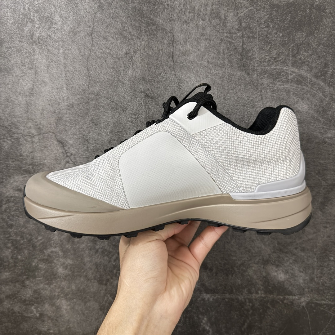 始祖鸟ArcTeryx Kopec GTX M 覆盖透气男越野跑鞋 棕标刺绣灰棕色 正确后跟刺绣 完美细节版型 官方同步 始祖鸟ArcTeryx Kopec GTX M 覆盖透气男越野跑鞋 棕标刺绣灰棕色 正确后跟刺绣 完美细节版型 官方同步