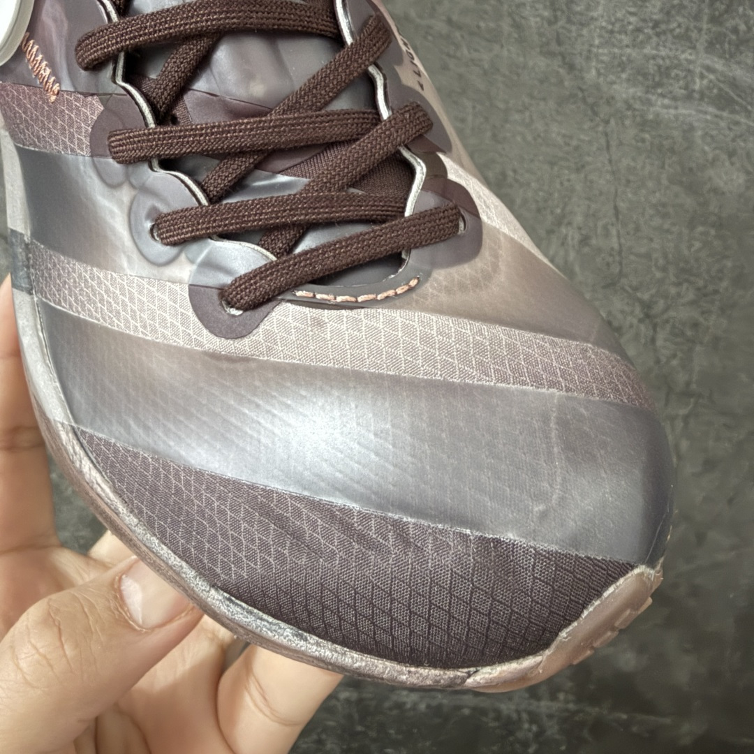 Y3 x Adidas Adizero Adios Pro 4 M竞训跑步鞋 KI7791 市场独一档品质 区别所有版本 Y3 x Adidas Adizero Adios Pro 4 M竞训跑步鞋 KI7791 市场独一档品质 区别所有版本