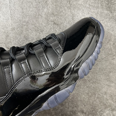 Comme Ces Garçons × Air Jordan 11 High CDG x AJ11 高帮 联名黑色 AJ Comme Ces Garçons × Air Jordan 11 High CDG x AJ11 高帮 联名黑色 AJ