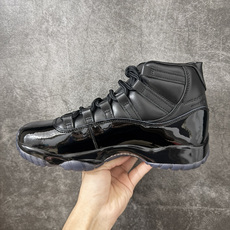 Comme Ces Garçons × Air Jordan 11 High CDG x AJ11 高帮 联名黑色 AJ Comme Ces Garçons × Air Jordan 11 High CDG x AJ11 高帮 联名黑色 AJ