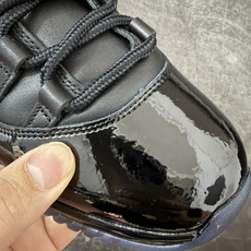 Comme Ces Garçons × Air Jordan 11 High CDG x AJ11 高帮 联名黑色 AJ Comme Ces Garçons × Air Jordan 11 High CDG x AJ11 高帮 联名黑色 AJ