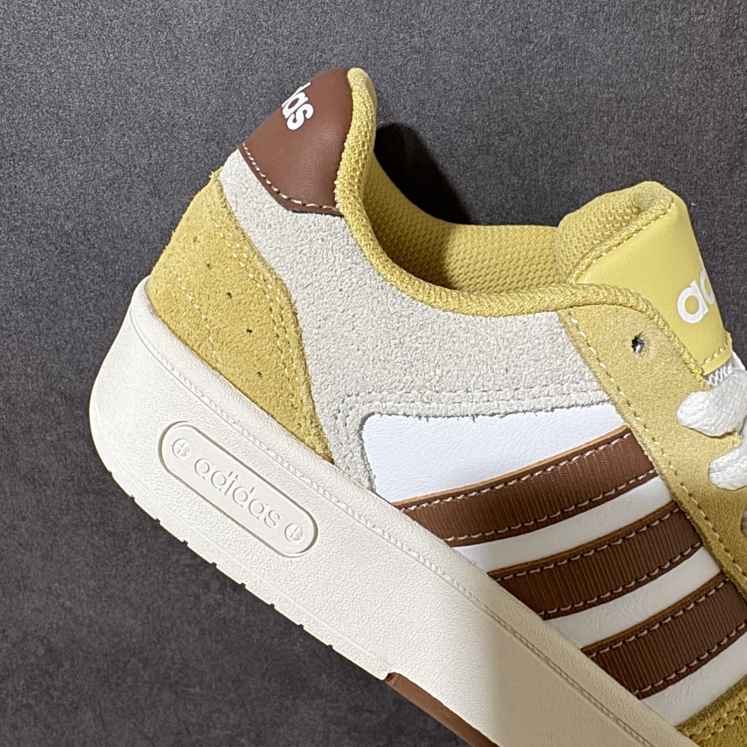 Adidas D-PAD Classic 阿迪达斯 舒适百搭 防滑耐磨 低帮 板鞋 货号:jp-8235 尺码:36 3