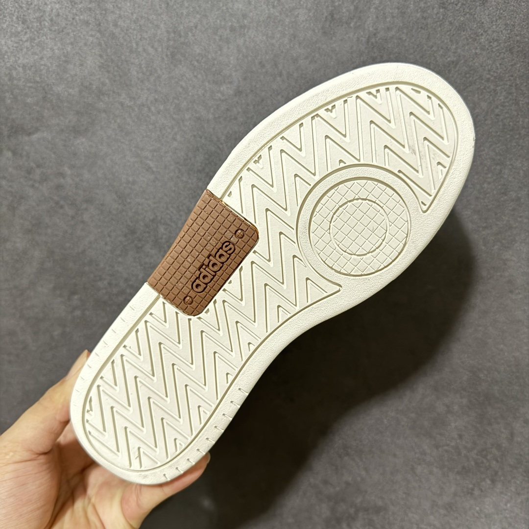 Adidas D-PAD Classic 阿迪达斯 舒适百搭 防滑耐磨 低帮 板鞋 货号:jp-8235 尺码:36 3