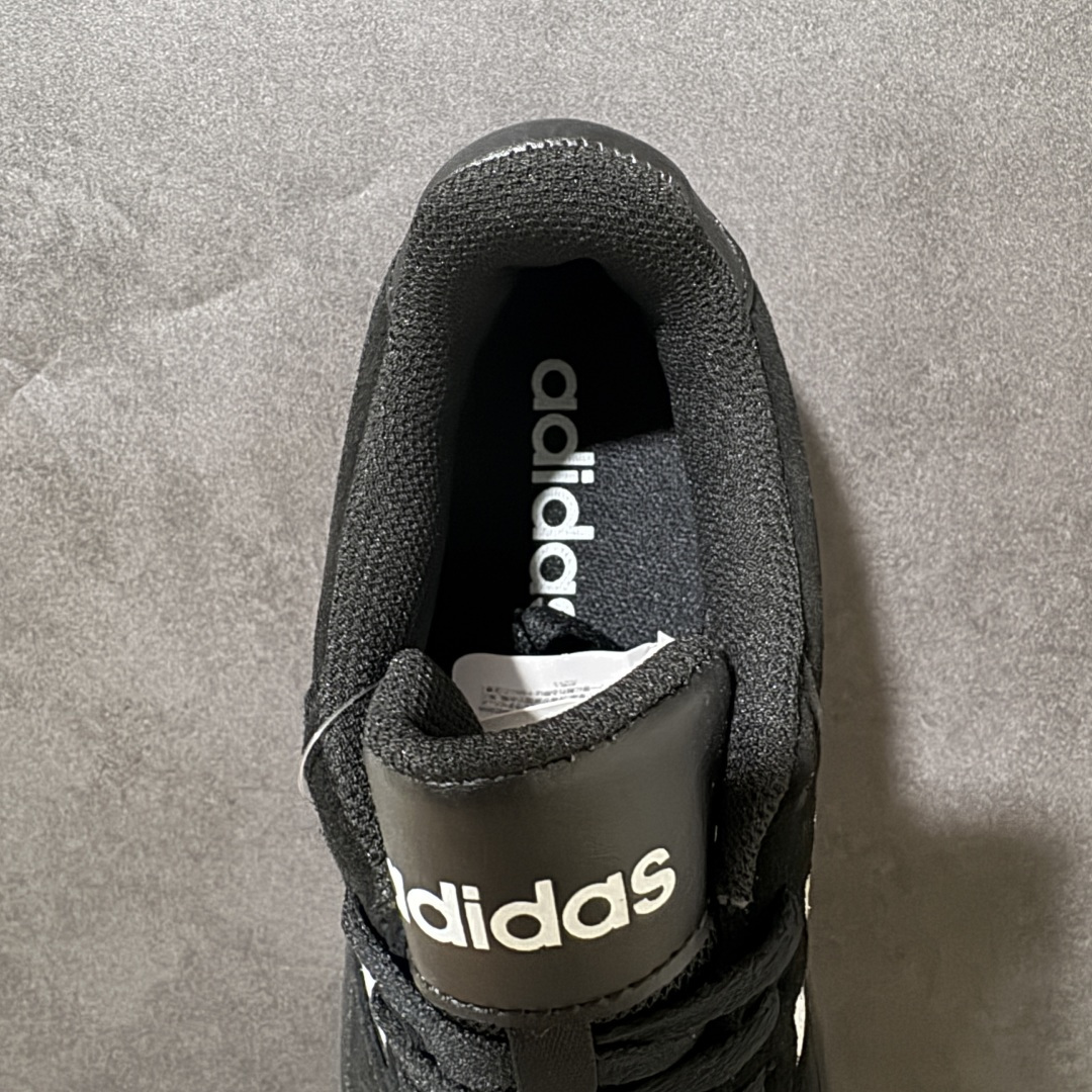 Adidas D-PAD Classic 阿迪达斯 舒适百搭 防滑耐磨 低帮 板鞋 货号:JR8221 尺码:36 36