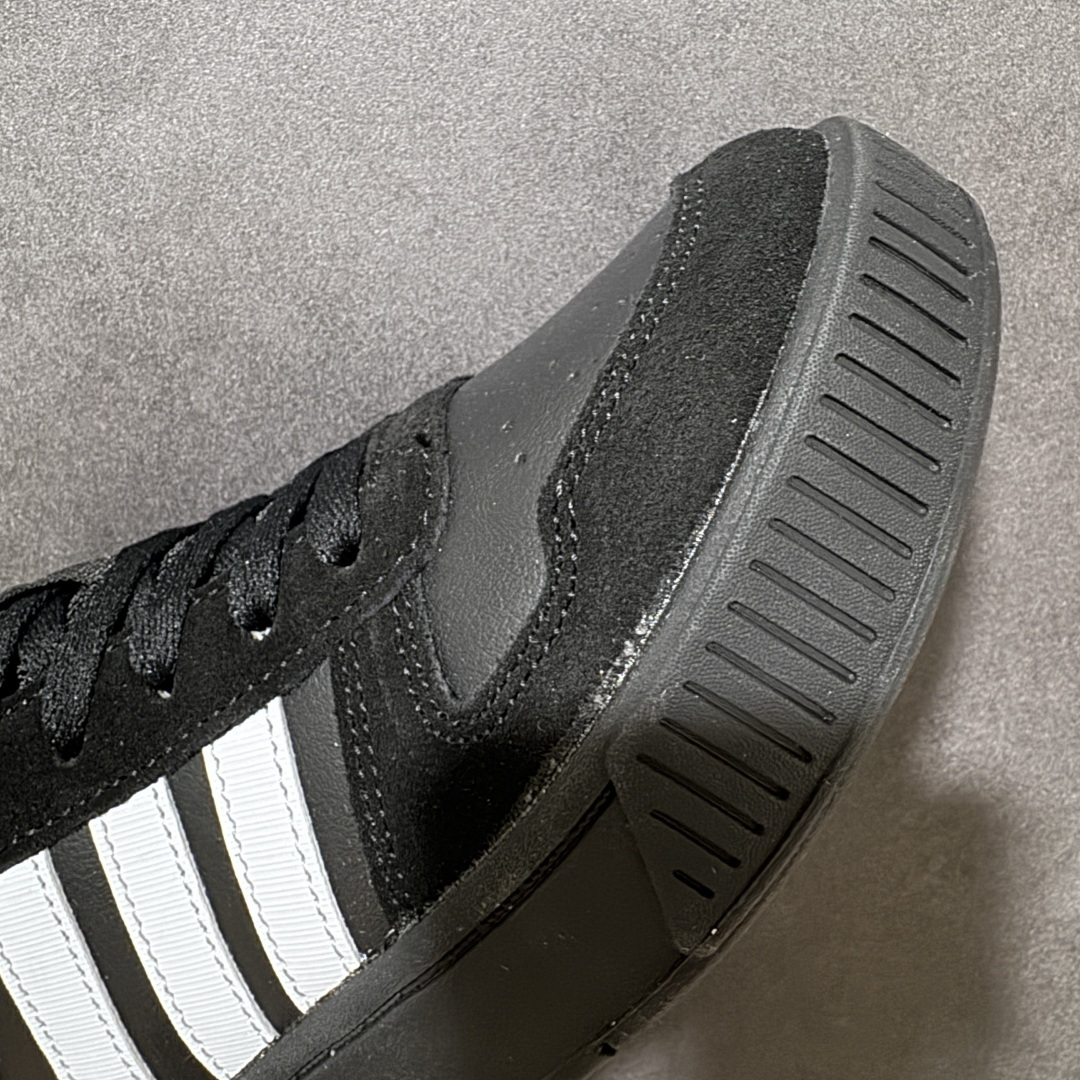 Adidas D-PAD Classic 阿迪达斯 舒适百搭 防滑耐磨 低帮 板鞋 货号:JR8221 尺码:36 36