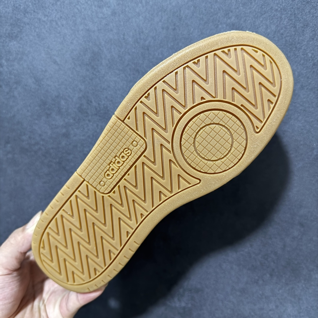 Adidas D-PAD Classic 阿迪达斯 舒适百搭 防滑耐磨 低帮 板鞋 货号:jp-8234 尺码:36 3