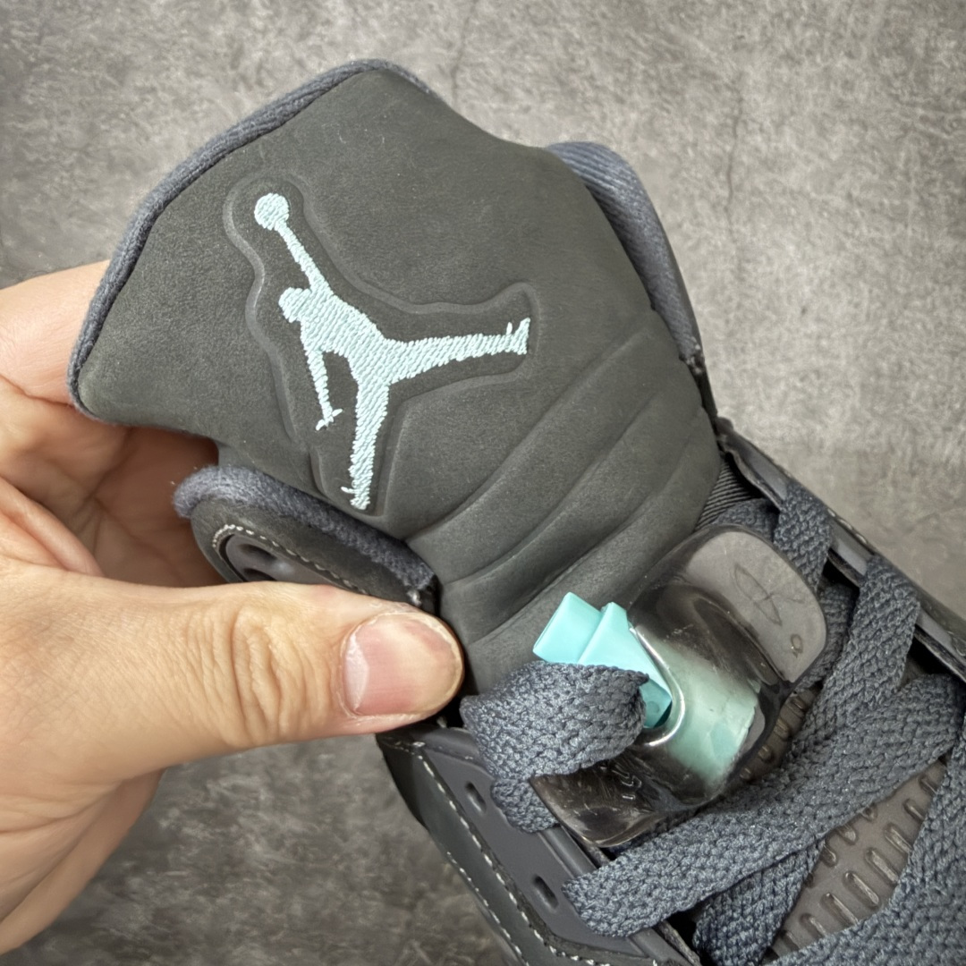 SoleFly x Air Jordan AJ5 乔5 RETRO OG ”联名黑灰绿 IU0734-001 这双 So SoleFly x Air Jordan AJ5 乔5 RETRO OG ”联名黑灰绿 IU0734-001 这双 So