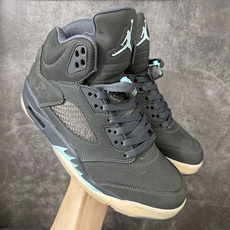 SoleFly x Air Jordan AJ5 乔5 RETRO OG ”联名黑灰绿 IU0734-001 这双 So SoleFly x Air Jordan AJ5 乔5 RETRO OG ”联名黑灰绿 IU0734-001 这双 So
