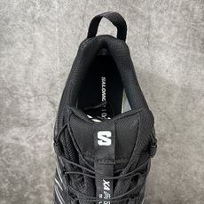 SALOMON 萨洛蒙 XA PRO 3D 户外运动 网布减震防滑透气 低帮跑步鞋 男女同款 黑银 全新品质 巅峰之作 SALOMON 萨洛蒙 XA PRO 3D 户外运动 网布减震防滑透气 低帮跑步鞋 男女同款 黑银 全新品质 巅峰之作