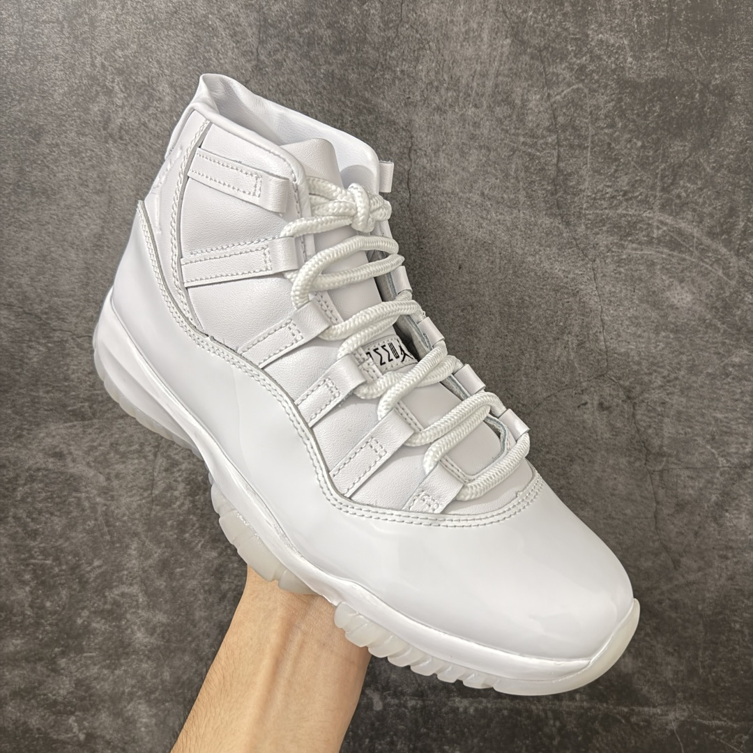 Comme Ces Garçons × Air Jordan 11 High CDG x AJ11 高帮 联名白色 AJ