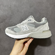 New Balance 新百伦NB992 总统复古慢跑鞋 正确3M反光细节 原楦原纸版开发 正确6层组合底模精密开发 后 New Balance 新百伦NB992 总统复古慢跑鞋 正确3M反光细节 原楦原纸版开发 正确6层组合底模精密开发 后