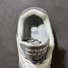 New Balance 新百伦NB992 总统复古慢跑鞋 正确3M反光细节 原楦原纸版开发 正确6层组合底模精密开发 后 New Balance 新百伦NB992 总统复古慢跑鞋 正确3M反光细节 原楦原纸版开发 正确6层组合底模精密开发 后