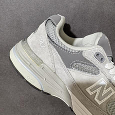 New Balance 新百伦NB992 总统复古慢跑鞋 正确3M反光细节 原楦原纸版开发 正确6层组合底模精密开发 后 New Balance 新百伦NB992 总统复古慢跑鞋 正确3M反光细节 原楦原纸版开发 正确6层组合底模精密开发 后