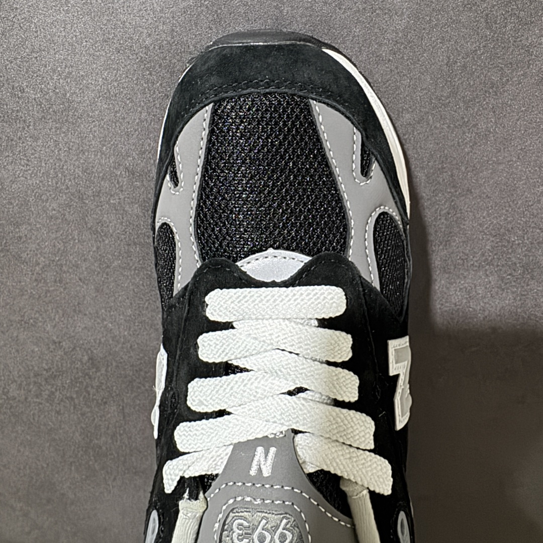 New Balance 新百伦NB992 总统复古慢跑鞋 正确3M反光细节 原楦原纸版开发 正确6层组合底模精密开发 后 New Balance 新百伦NB992 总统复古慢跑鞋 正确3M反光细节 原楦原纸版开发 正确6层组合底模精密开发 后