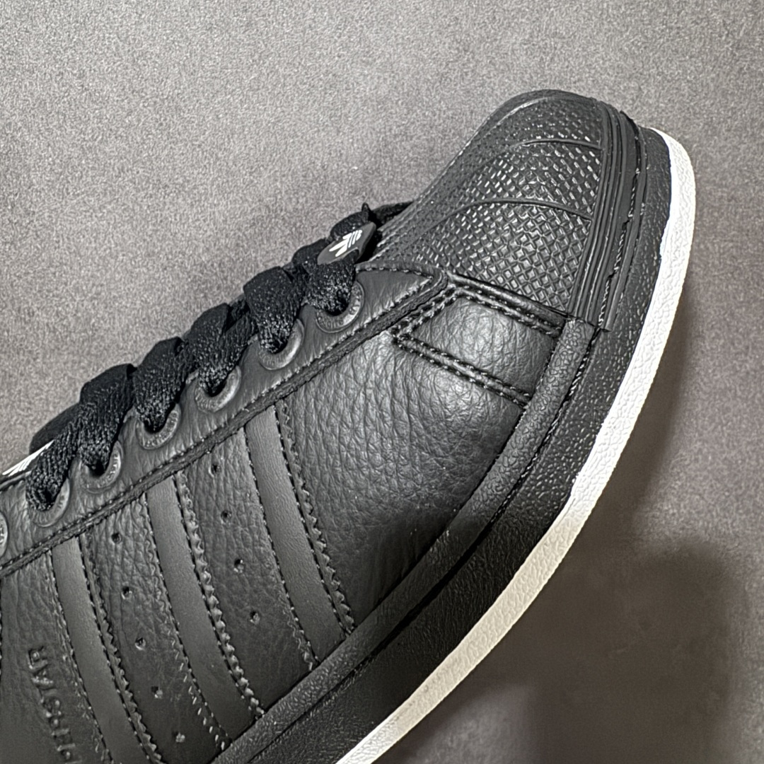 Adidas Originals Superstar贝壳头系列 阿迪达斯 低帮经典百搭休闲运动板鞋 货号：JR0029 