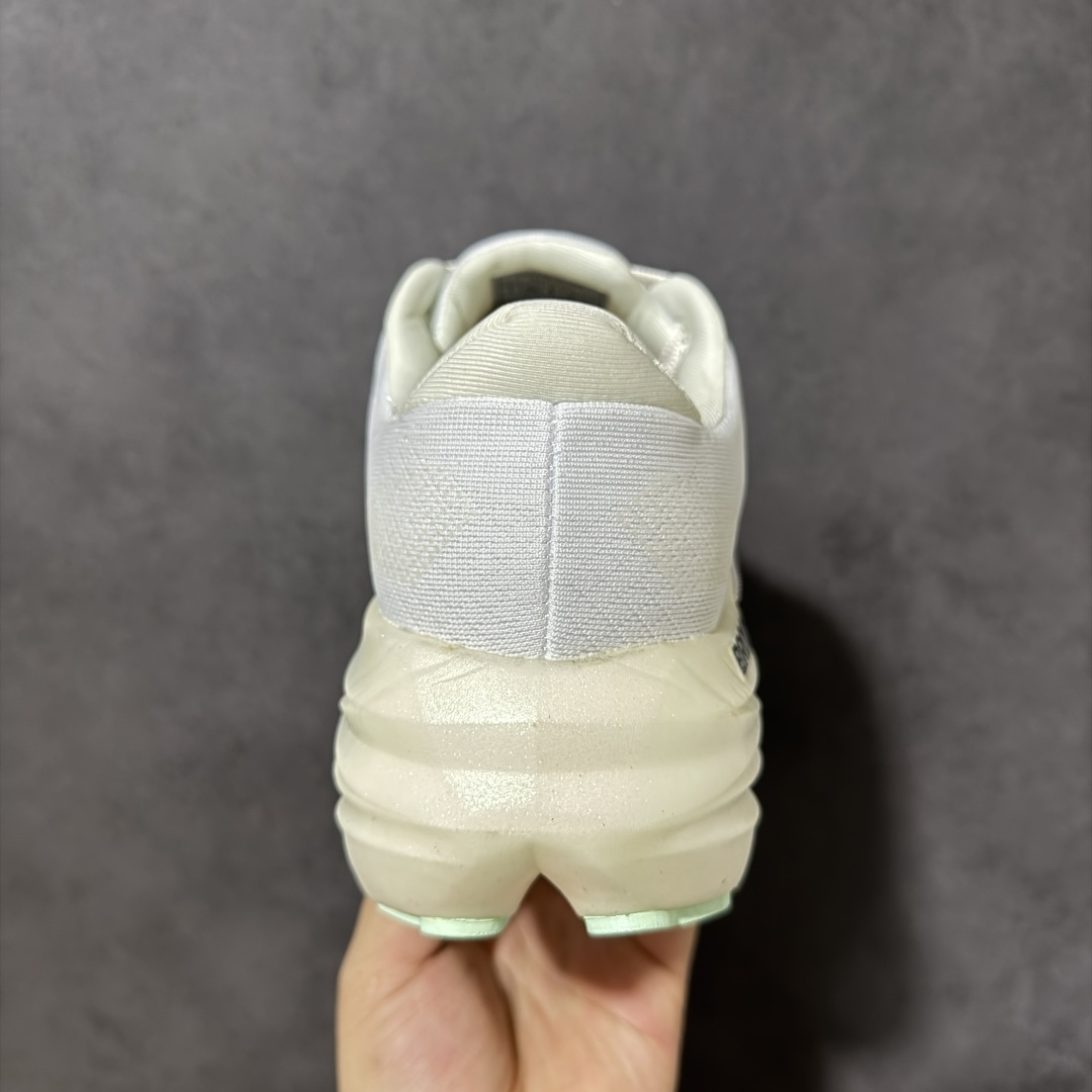 Brooks布鲁克斯 Glycerin max 超级甘油 舒适简约减震耐磨 低帮 马拉松长跑跑步鞋 男女款 尺码：36-