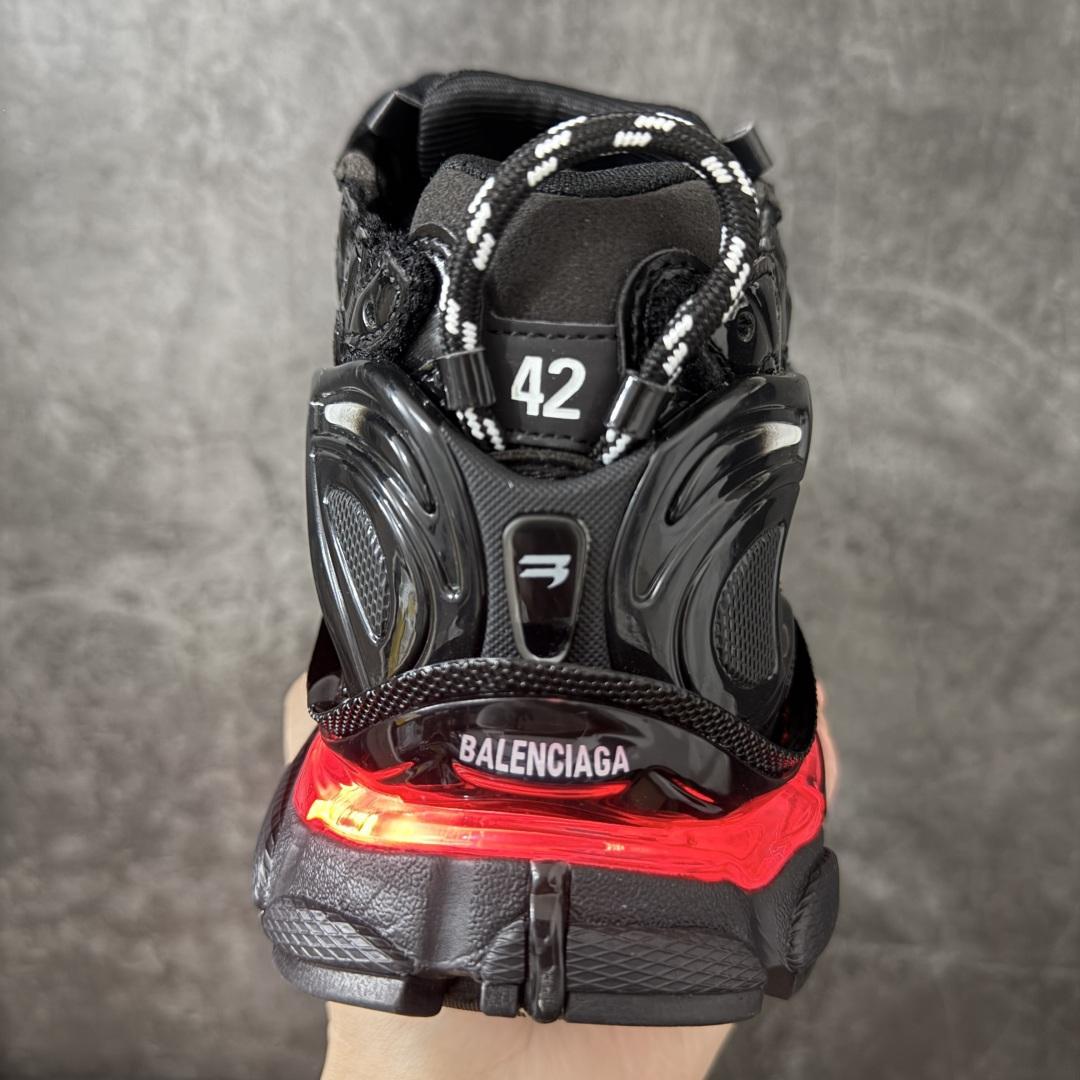 巴黎世家 七代半灯鞋Balenciaga 巴黎7.5巴黎世家 最新配色潮流复古休闲鞋 独家采用大容量锂电，反复按压10万