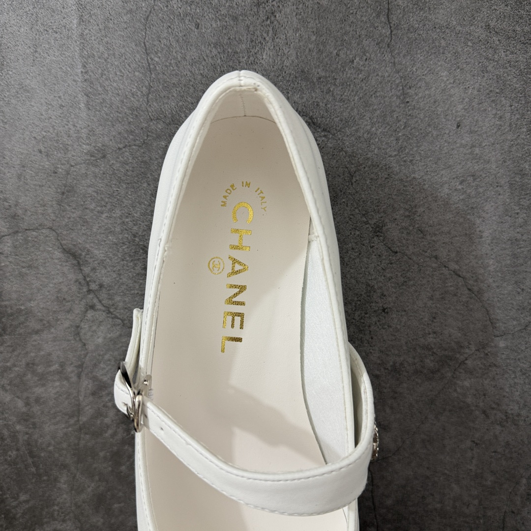 Chanel 香奈儿 经典平底蝴蝶结 芭蕾舞 芭蕾舞鞋鼻祖，经典永远是经典，造型，简约奢华，优雅名媛气质，羊皮细腻柔软，