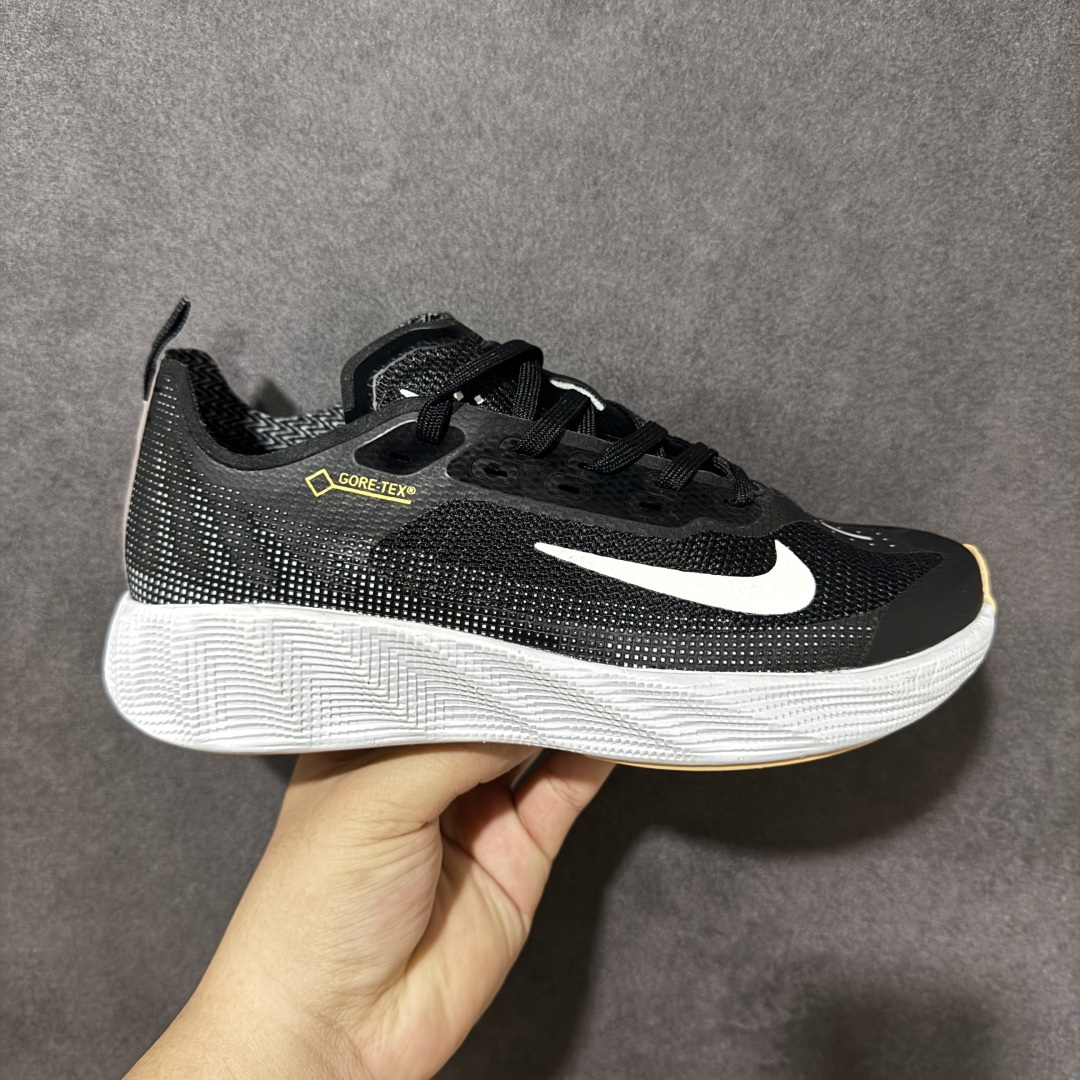 Nike Ava X 耐克 舒适百搭耐磨低帮 休闲跑步鞋 采用轻盈的机能型织物鞋面 专为四季穿着而设计 流线型TPU包覆 Nike Ava X 耐克 舒适百搭耐磨低帮 休闲跑步鞋 采用轻盈的机能型织物鞋面 专为四季穿着而设计 流线型TPU包覆