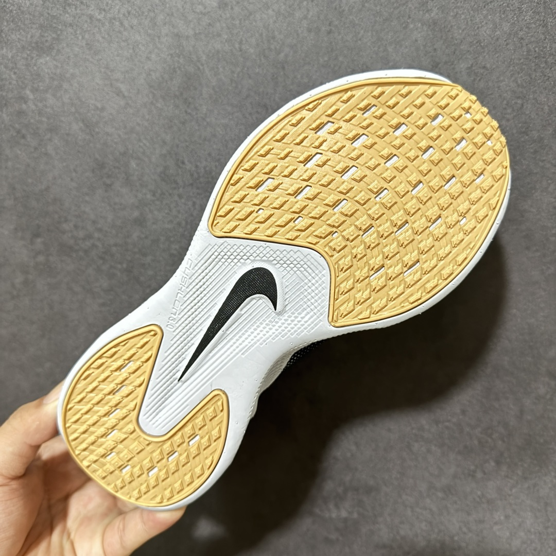 Nike Ava X 耐克 舒适百搭耐磨低帮 休闲跑步鞋 采用轻盈的机能型织物鞋面 专为四季穿着而设计 流线型TPU包覆