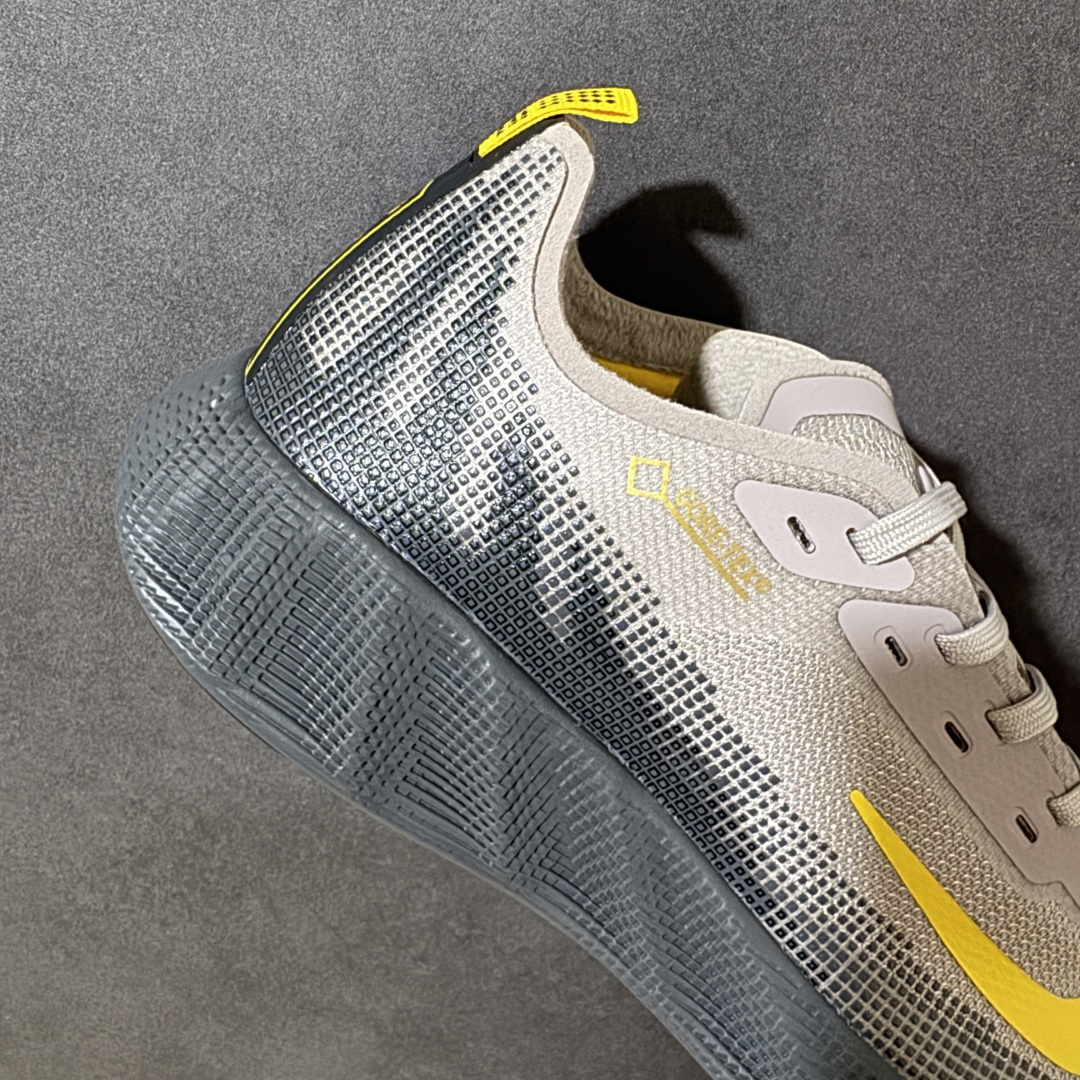 Nike Ava X 耐克 舒适百搭耐磨低帮 休闲跑步鞋 采用轻盈的机能型织物鞋面 专为四季穿着而设计 流线型TPU包覆