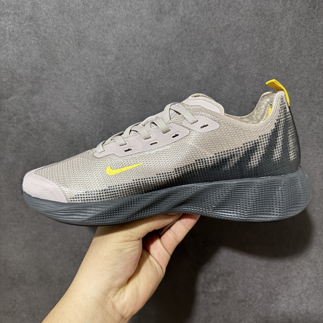Nike Ava X 耐克 舒适百搭耐磨低帮 休闲跑步鞋 采用轻盈的机能型织物鞋面 专为四季穿着而设计 流线型TPU包覆