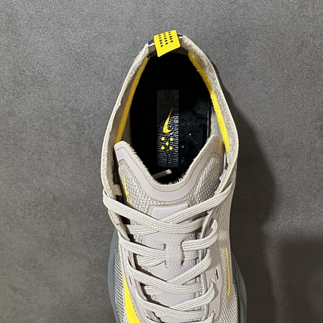 Nike Ava X 耐克 舒适百搭耐磨低帮 休闲跑步鞋 采用轻盈的机能型织物鞋面 专为四季穿着而设计 流线型TPU包覆