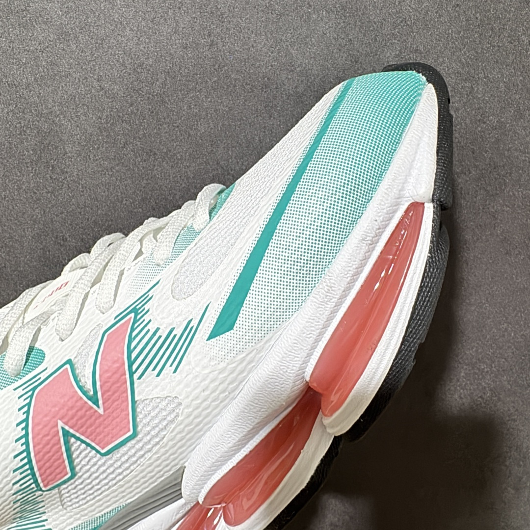 New Balance 新百伦 NB2000 网面休闲鞋 复古还要机能，NB官方重磅新品。一款融合复古设计与现代科技的跑