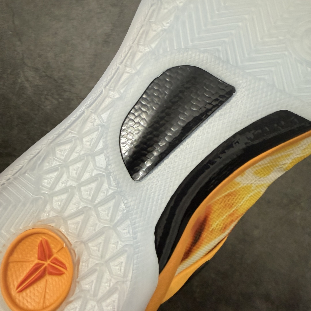 Nk Kobe VIII Protro 科比8代 男子实战篮球鞋 上海限定 烟花 复刻 橙色黄白 IO6259-800 