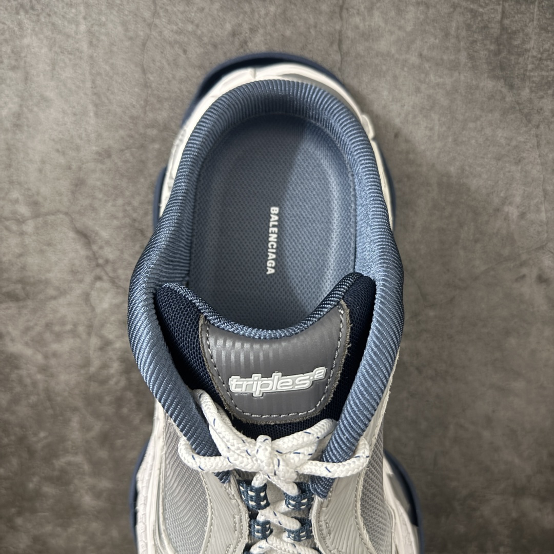 Balenciaga巴黎世家 Triple S .2 厚底系带 低帮 老爹鞋半拖 Balenciaga是由被誉为代表二十