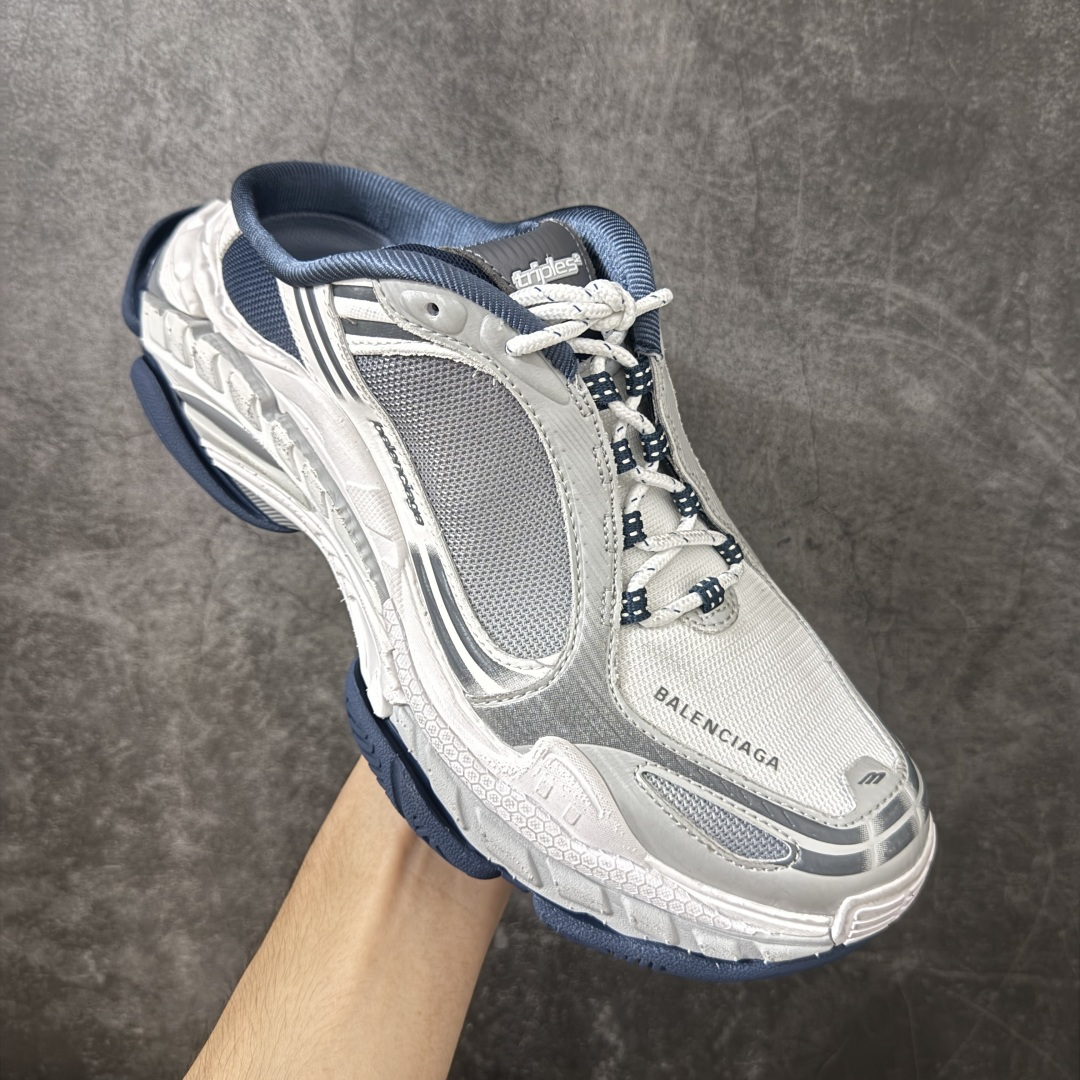 Balenciaga巴黎世家 Triple S .2 厚底系带 低帮 老爹鞋半拖 Balenciaga是由被誉为代表二十