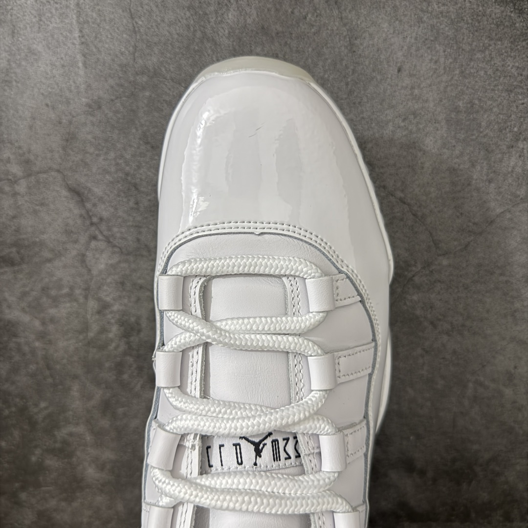 Comme Ces Garçons × Air Jordan 11 High CDG x AJ11 高帮 联名白色 AJ