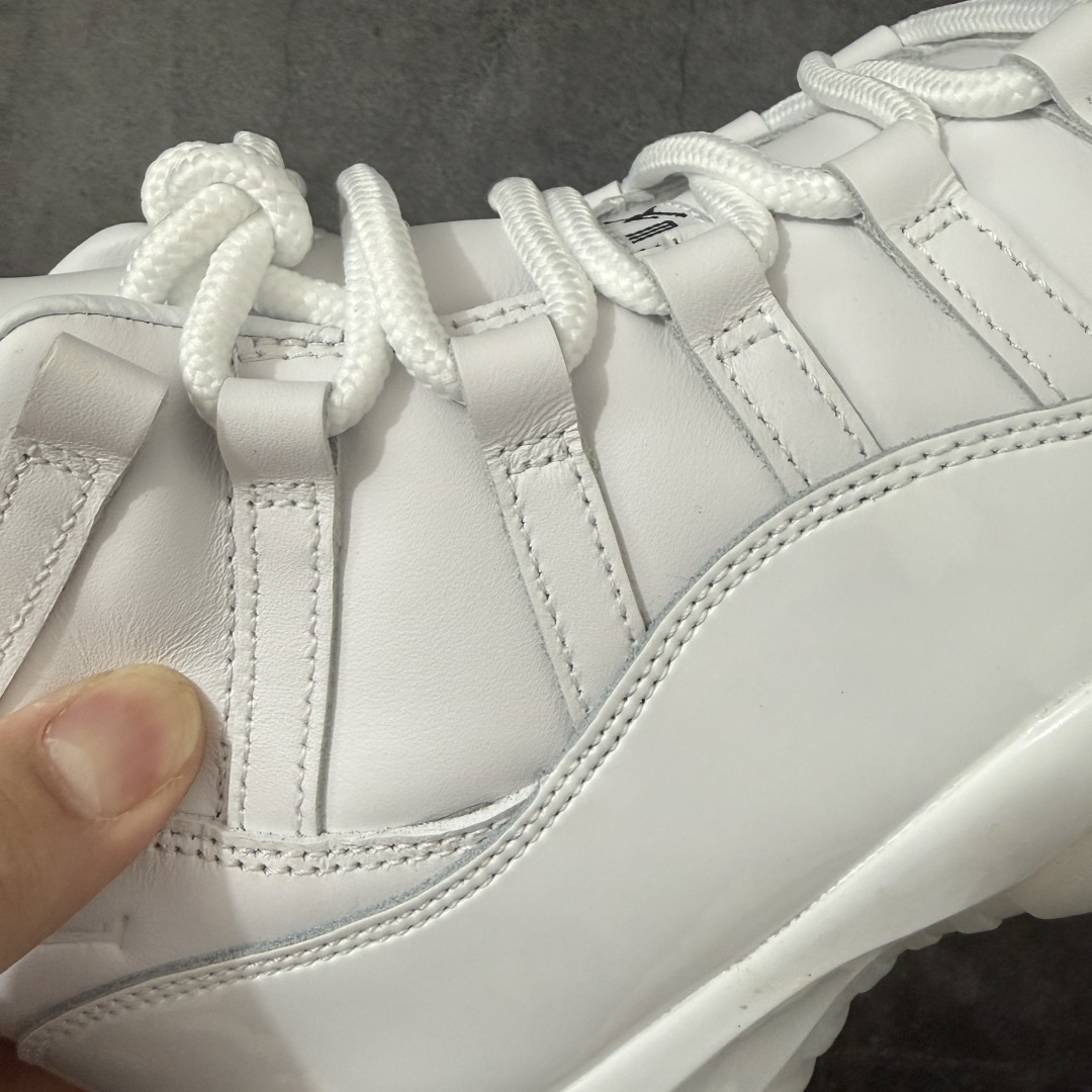 Comme Ces Garçons × Air Jordan 11 High CDG x AJ11 高帮 联名白色 AJ