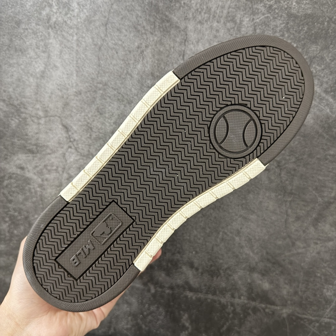 全新MLB Chunky Liner Classic Monogarm中帮板鞋 韩国洋基队棒球联盟MLB NY网红老爹鞋