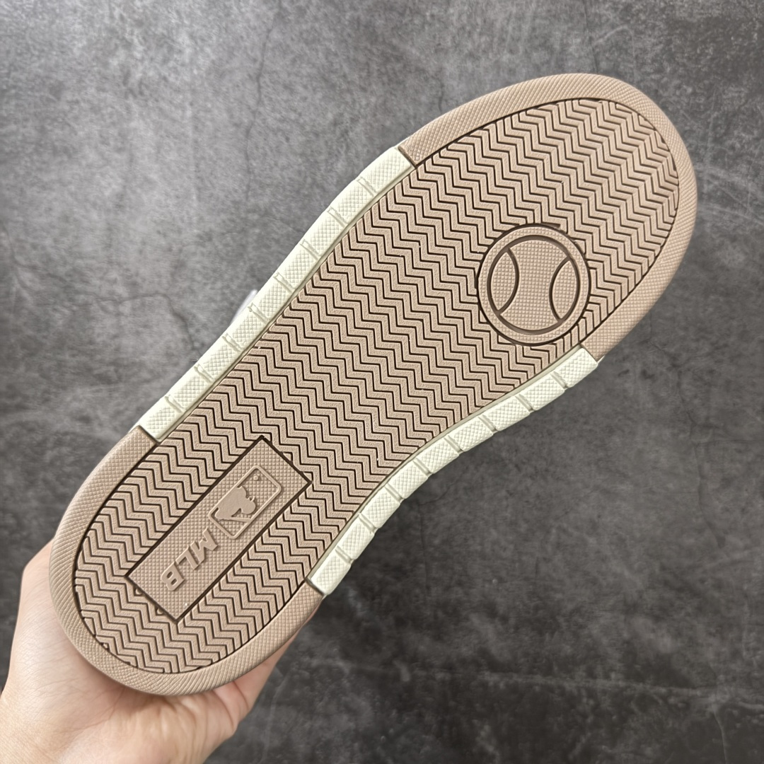 全新MLB Chunky Liner Classic Monogarm中帮板鞋 韩国洋基队棒球联盟MLB NY网红老爹鞋