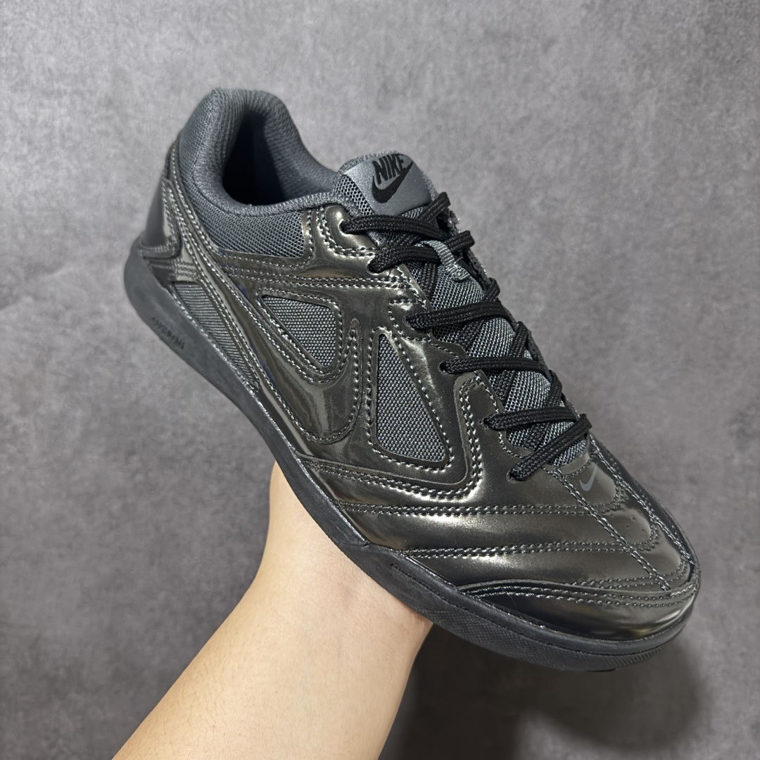 NIKE GATO 低帮生活休闲鞋 透气网布眼融入皮革，织和物合成材质覆面，营造21世初纪的畅跑美学概念。泡棉中底盈轻缓