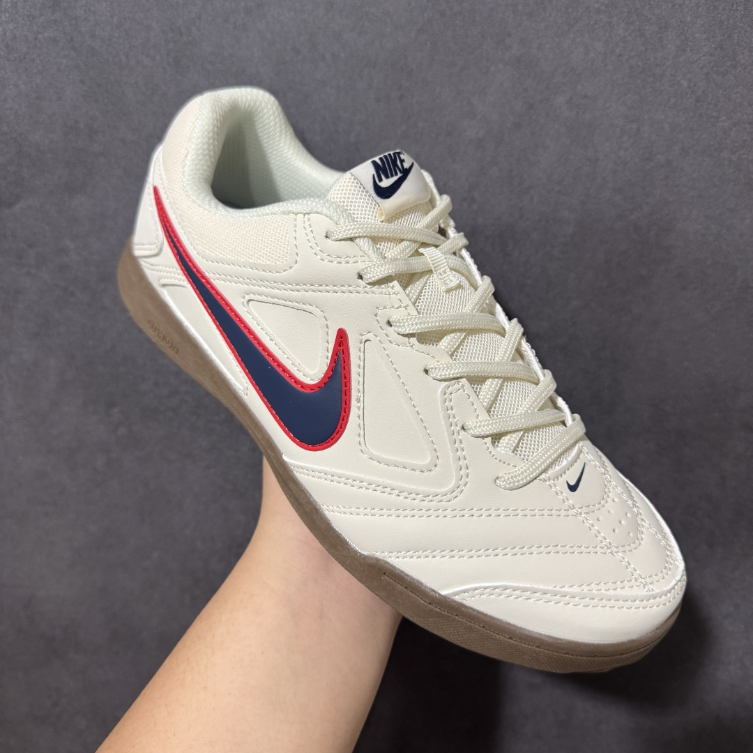 NIKE GATO 低帮生活休闲鞋 透气网布眼融入皮革，织和物合成材质覆面，营造21世初纪的畅跑美学概念。泡棉中底盈轻缓