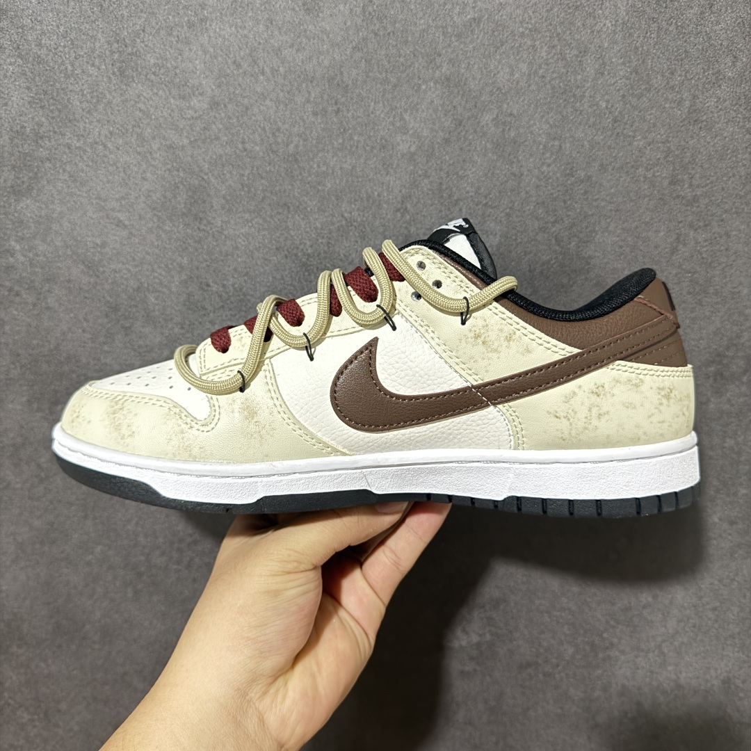 Nike Dunk Low Retro 全新配色 SB顾名思义，具有经典的Dunk血缘，又注入了更多的时尚元素。相较于普
