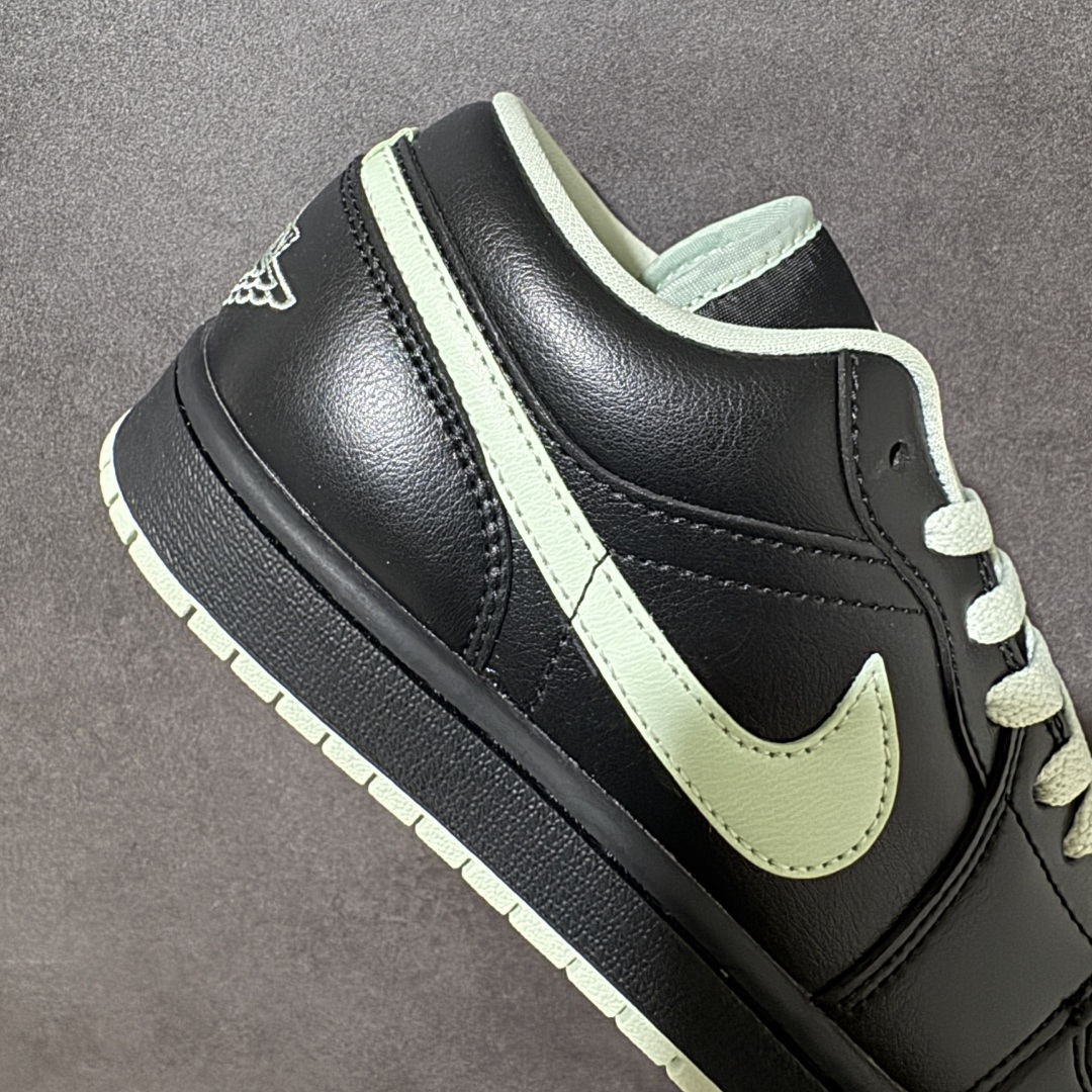 Nike Air Jordan 1 Low AJ1 乔1 耐克 低帮休闲板鞋 同步官方配色 货号:DC0774 008 