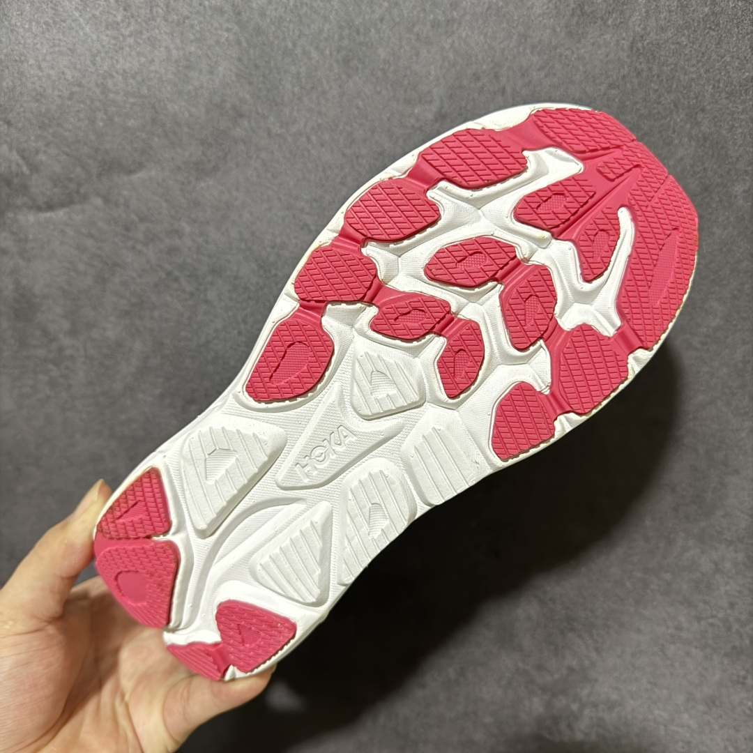 HOKA M CLIFTON 10 轻量低帮户外越野跑鞋 户外山脉越野轻量运动跑鞋 鞋面用轻的无缝架构 鞋带用了弹性不易