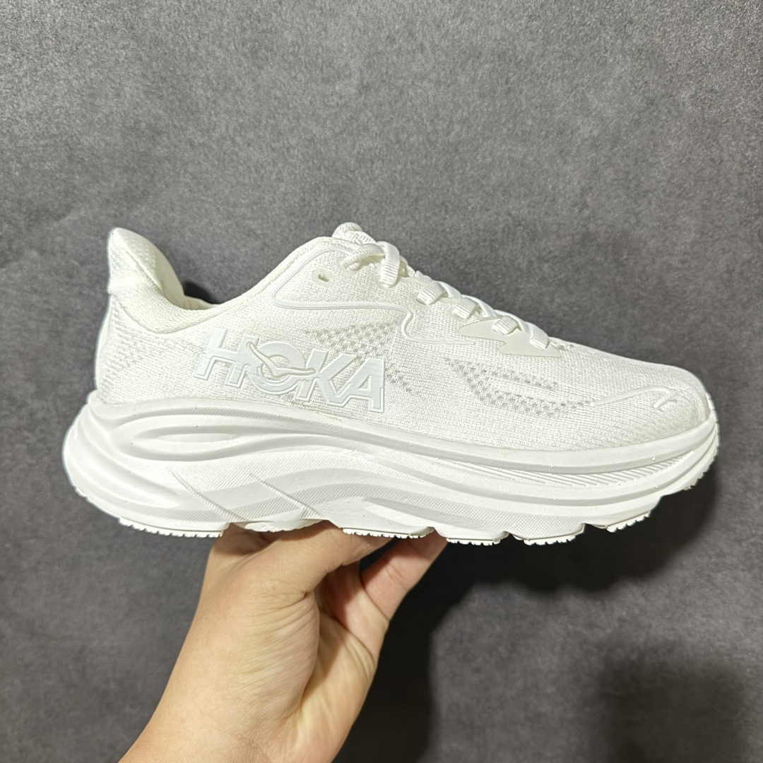 HOKA M CLIFTON 10 轻量低帮户外越野跑鞋 户外山脉越野轻量运动跑鞋 鞋面用轻的无缝架构 鞋带用了弹性不易 HOKA M CLIFTON 10 轻量低帮户外越野跑鞋 户外山脉越野轻量运动跑鞋 鞋面用轻的无缝架构 鞋带用了弹性不易