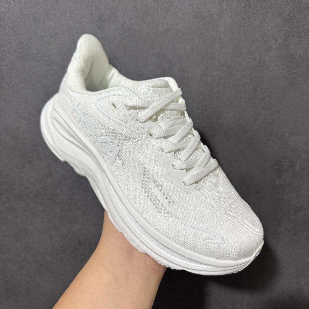 HOKA M CLIFTON 10 轻量低帮户外越野跑鞋 户外山脉越野轻量运动跑鞋 鞋面用轻的无缝架构 鞋带用了弹性不易