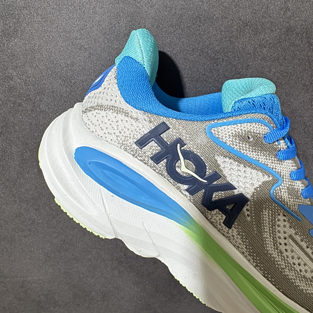 HOKA M CLIFTON 10 轻量低帮户外越野跑鞋 户外山脉越野轻量运动跑鞋 鞋面用轻的无缝架构 鞋带用了弹性不易