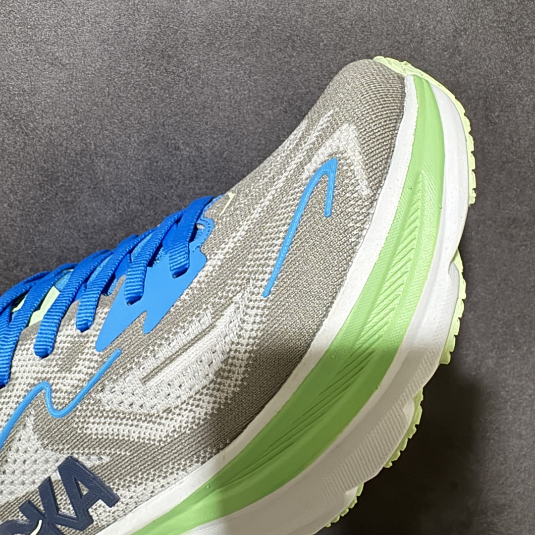 HOKA M CLIFTON 10 轻量低帮户外越野跑鞋 户外山脉越野轻量运动跑鞋 鞋面用轻的无缝架构 鞋带用了弹性不易