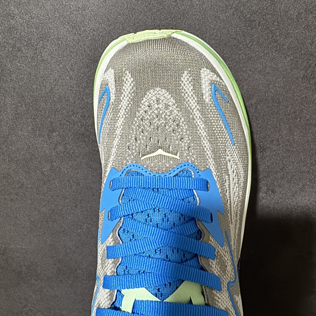HOKA M CLIFTON 10 轻量低帮户外越野跑鞋 户外山脉越野轻量运动跑鞋 鞋面用轻的无缝架构 鞋带用了弹性不易