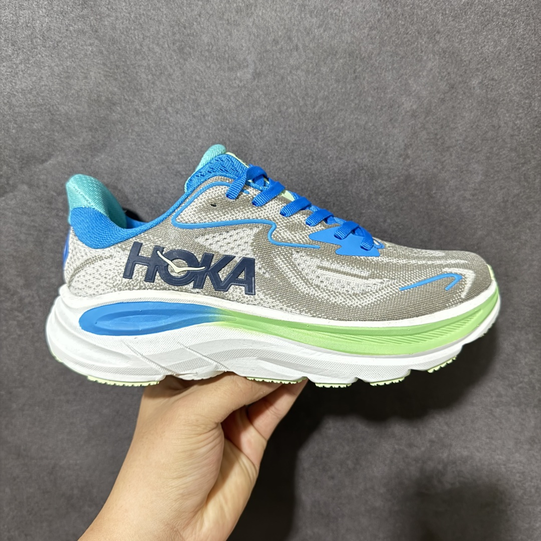 HOKA M CLIFTON 10 轻量低帮户外越野跑鞋 户外山脉越野轻量运动跑鞋 鞋面用轻的无缝架构 鞋带用了弹性不易 HOKA M CLIFTON 10 轻量低帮户外越野跑鞋 户外山脉越野轻量运动跑鞋 鞋面用轻的无缝架构 鞋带用了弹性不易